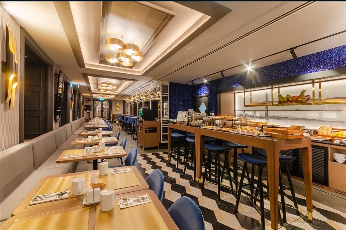 ホテル Eurostars Lisboa Baixa エクステリア 写真